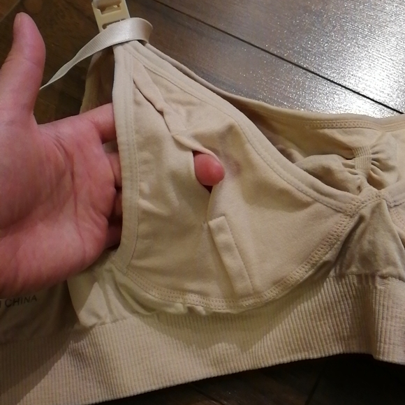 NWOT nursing/pumping bra - Picture 10 of 11